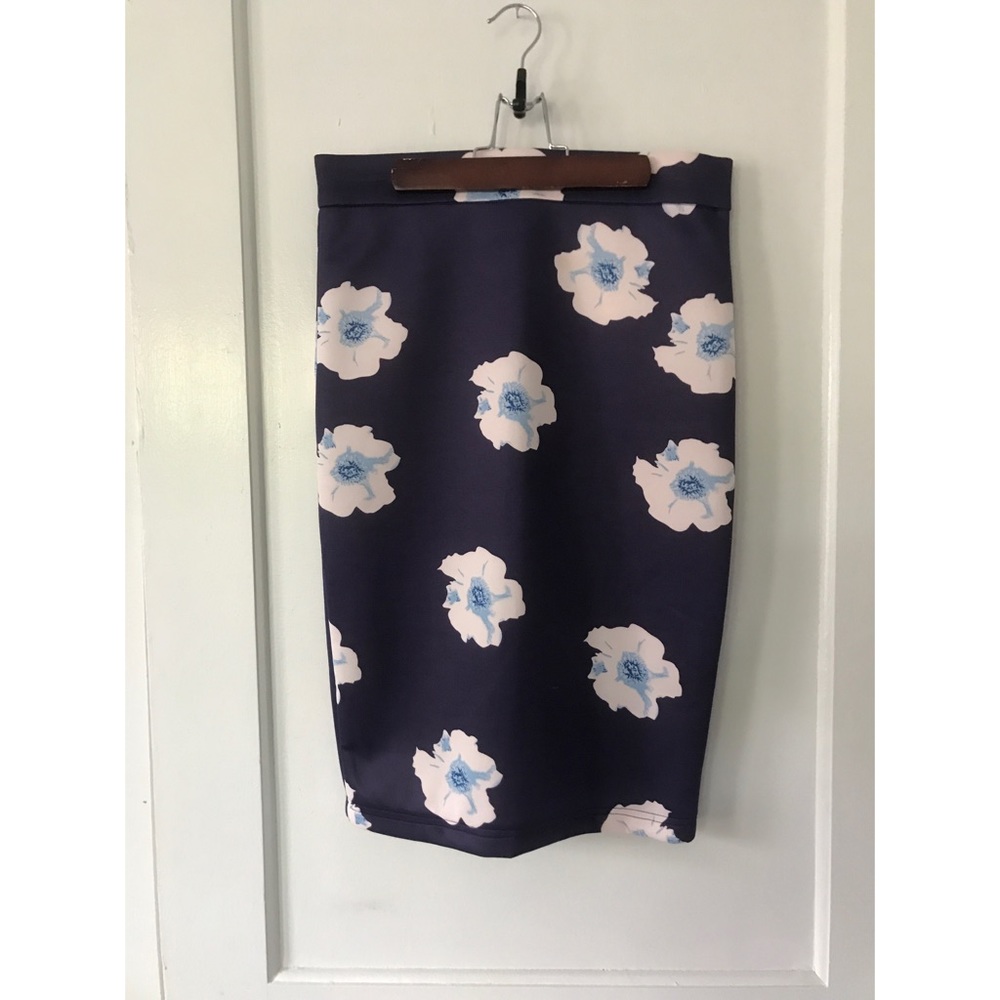 Floral print pencil skirt